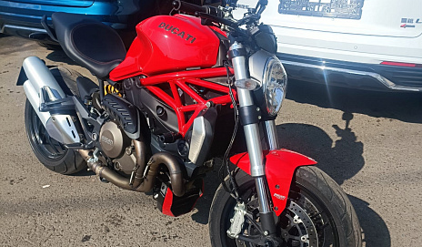 Ducati monster 1200